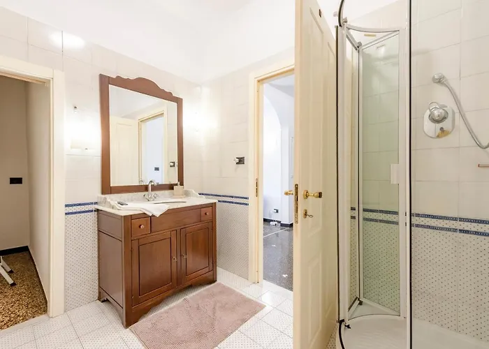 Sunny Flat Next To The Palace * 热那亚