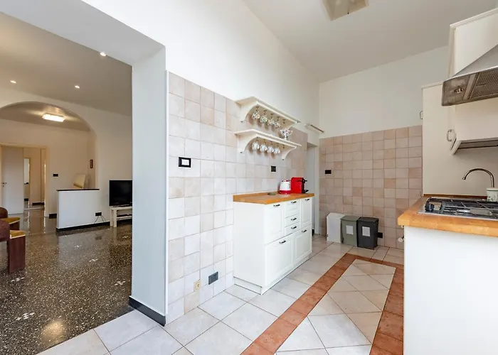 Sunny Flat Next To The Palace 公寓 热那亚