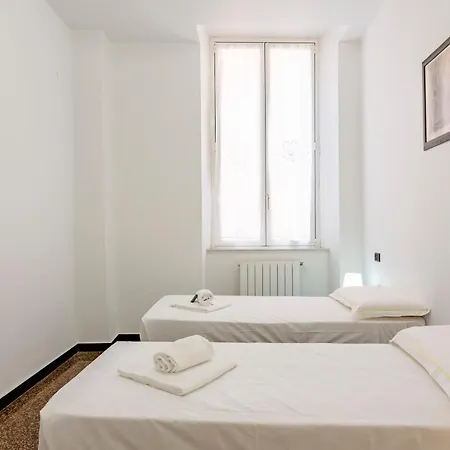 Apartment Sunny Flat Next To The Palace